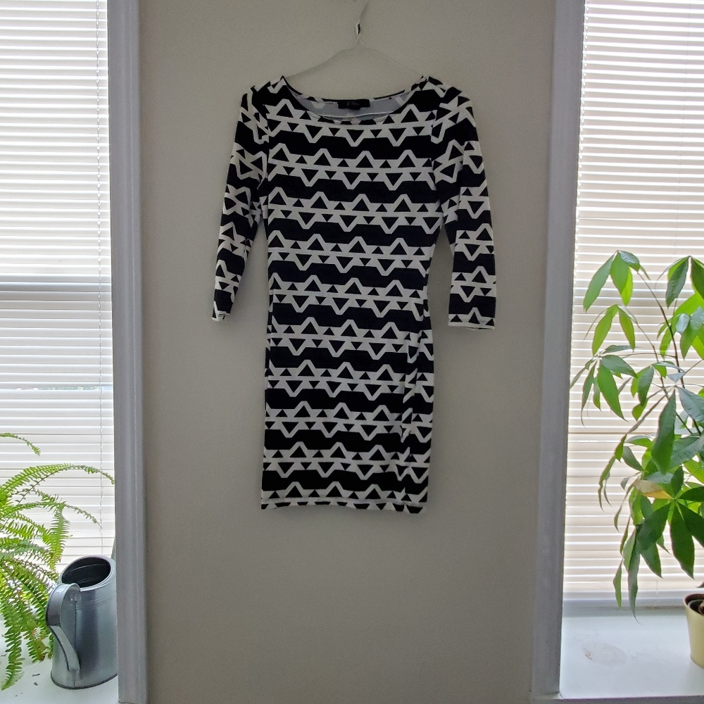Patterned, Mini, Bodycon Dress - Picture 2 of 2